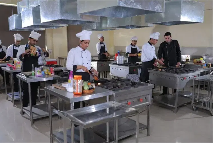 Sanskriti University Mathura Hostel photo 13